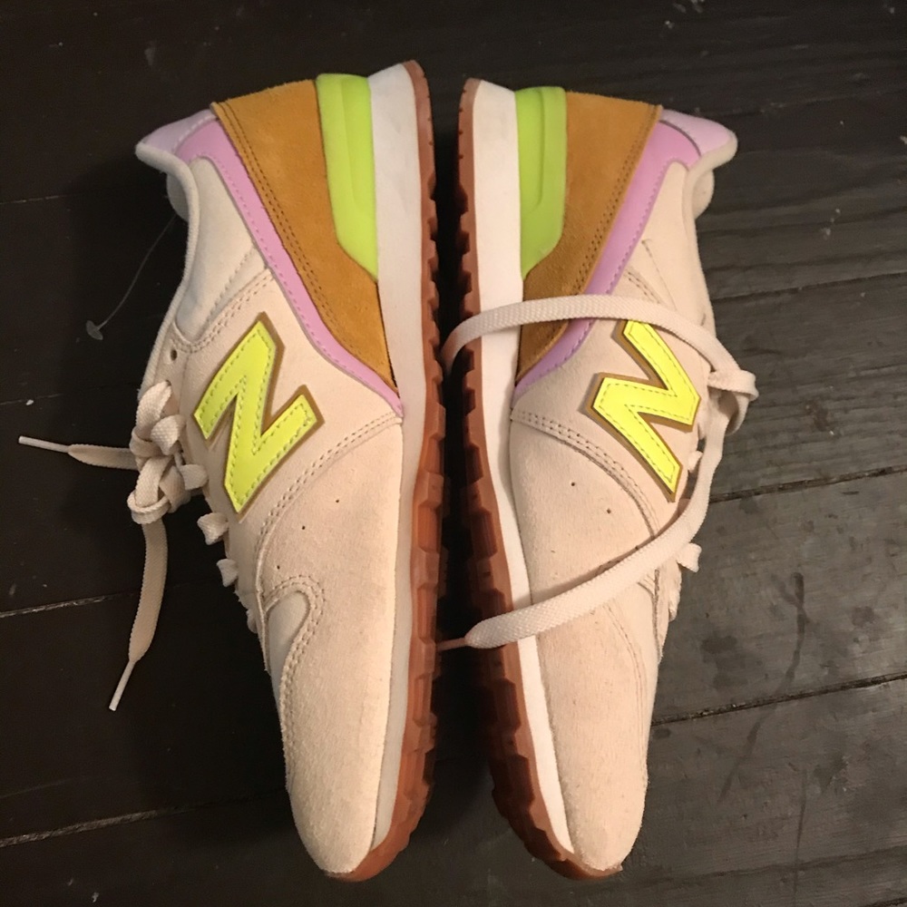 COPY - New balance 696